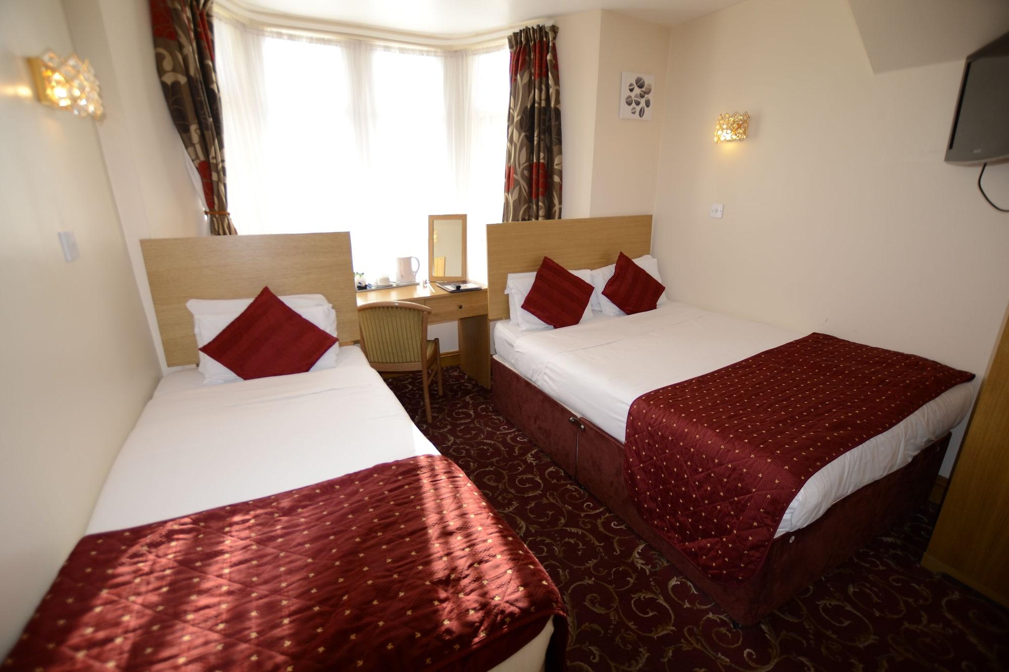 Hotel Britannia 3*